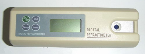 0-35% Range Digital Brix Refractometer 0.1% Resolution Sugar Meter